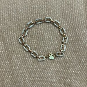 Gold and sparkles chain bracelet